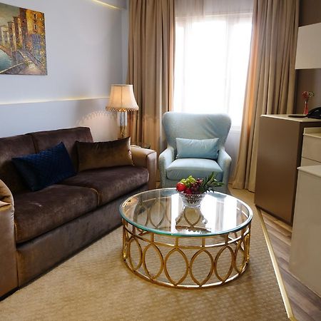 Hotel Lumiere Des Etoile Kuwait City Exterior foto