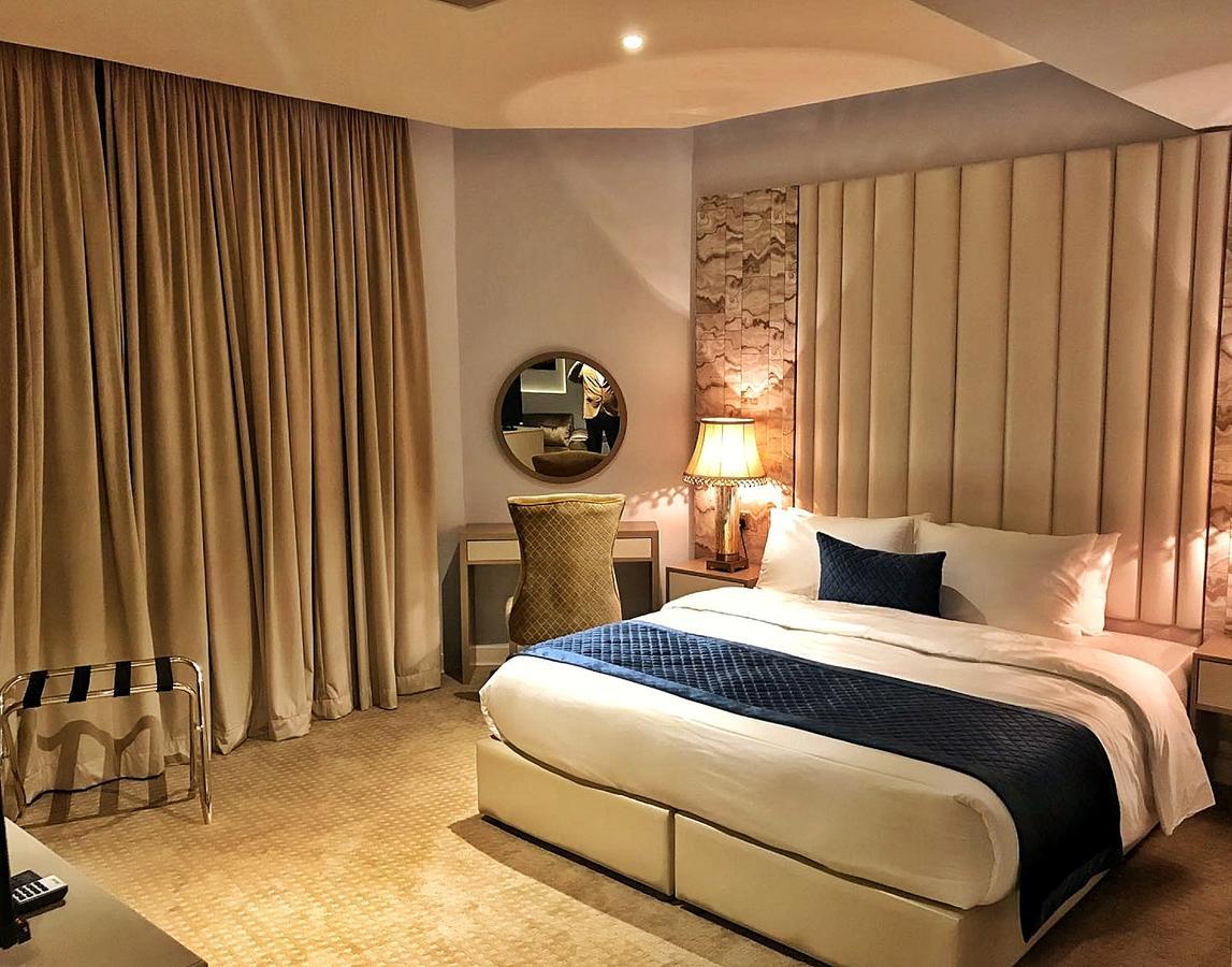 Hotel Lumiere Des Etoile Kuwait City Exterior foto