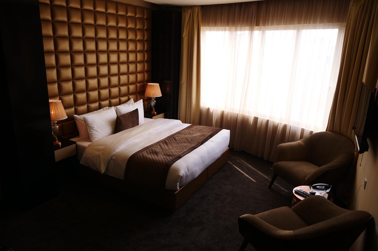 Hotel Lumiere Des Etoile Kuwait City Exterior foto